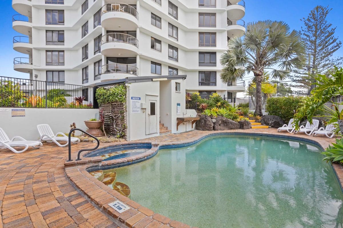 Furnished 2 Bedroom House in Palm Beach