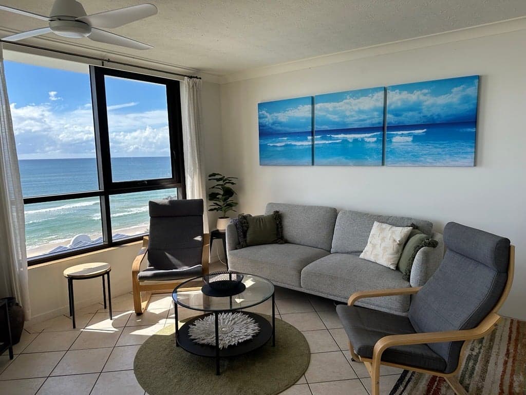 Furnished 2 Bedroom House in Palm Beach