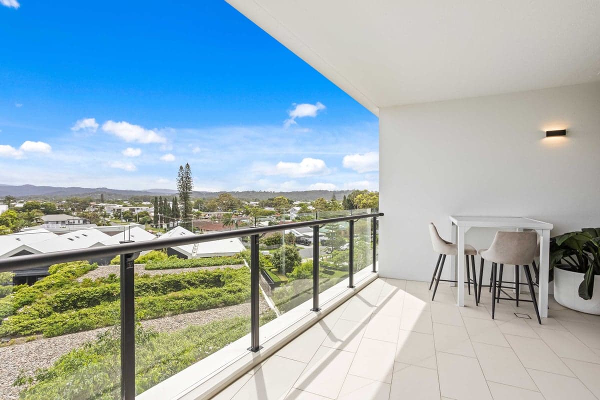 Furnished 2 Bedroom House in Palm Beach