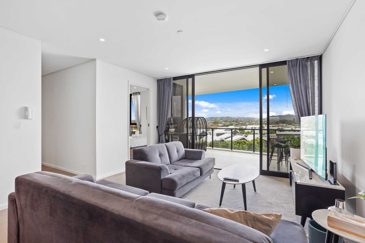 Furnished 2 Bedroom House in Palm Beach