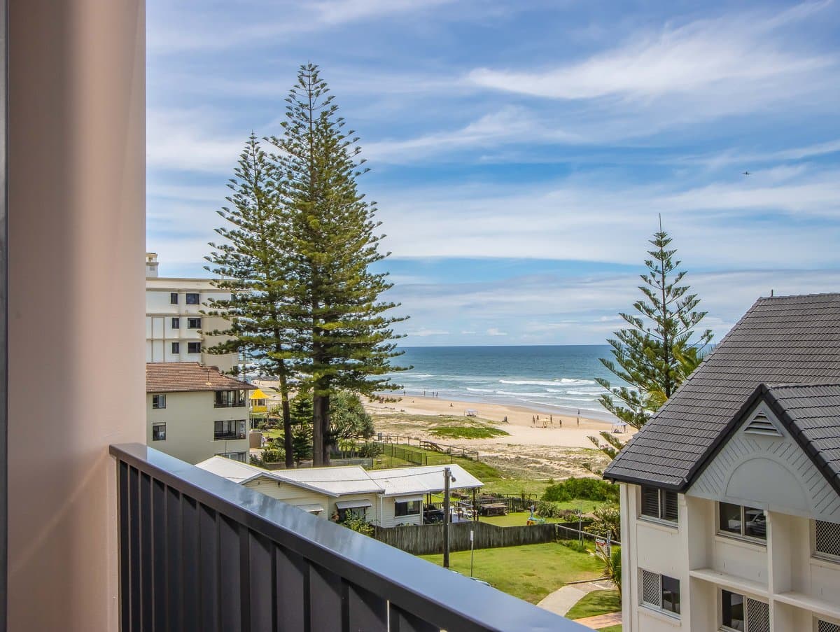 Furnished 3 Bedroom House in Palm Beach