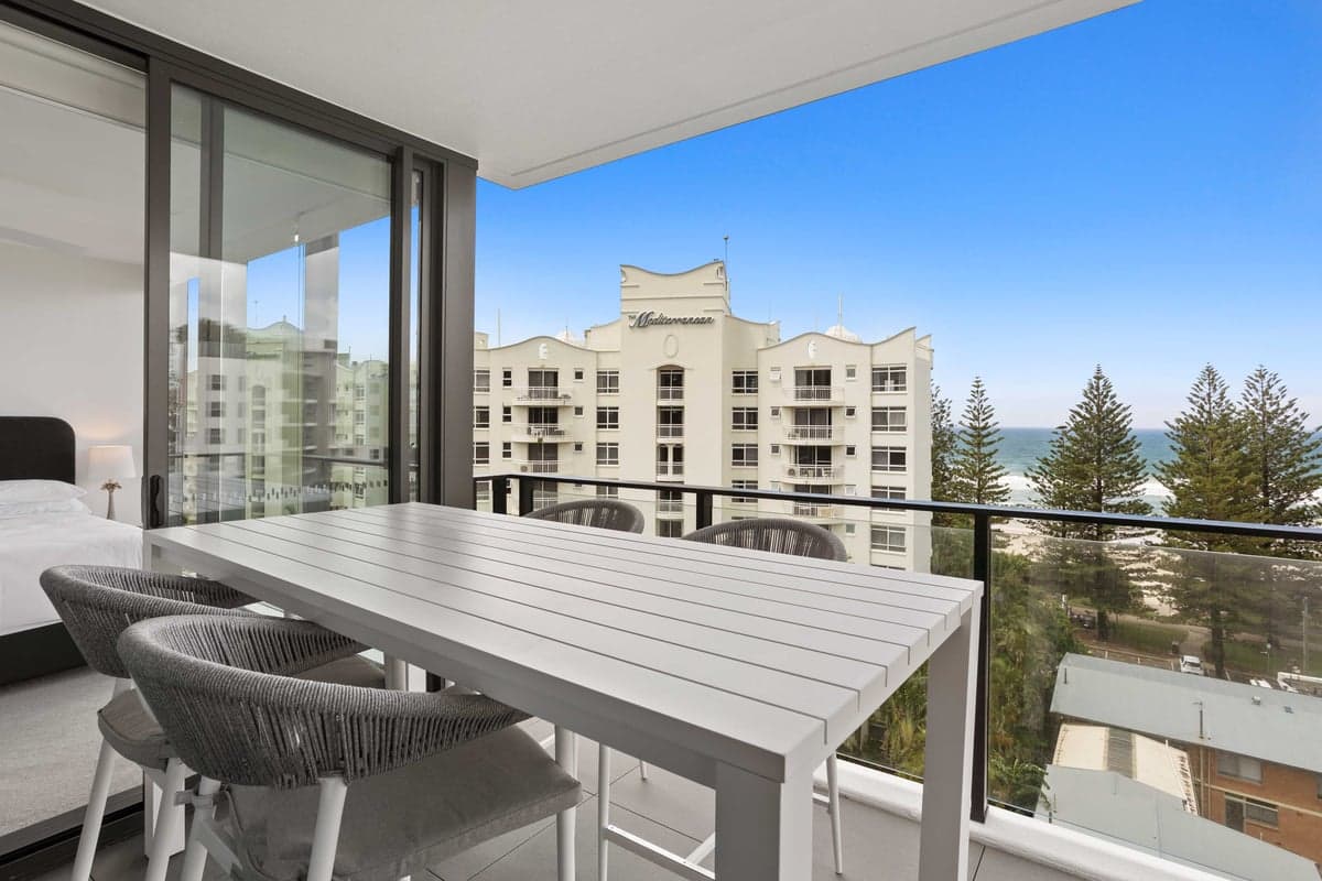 Furnished 2 Bedroom House in Burleigh Heads