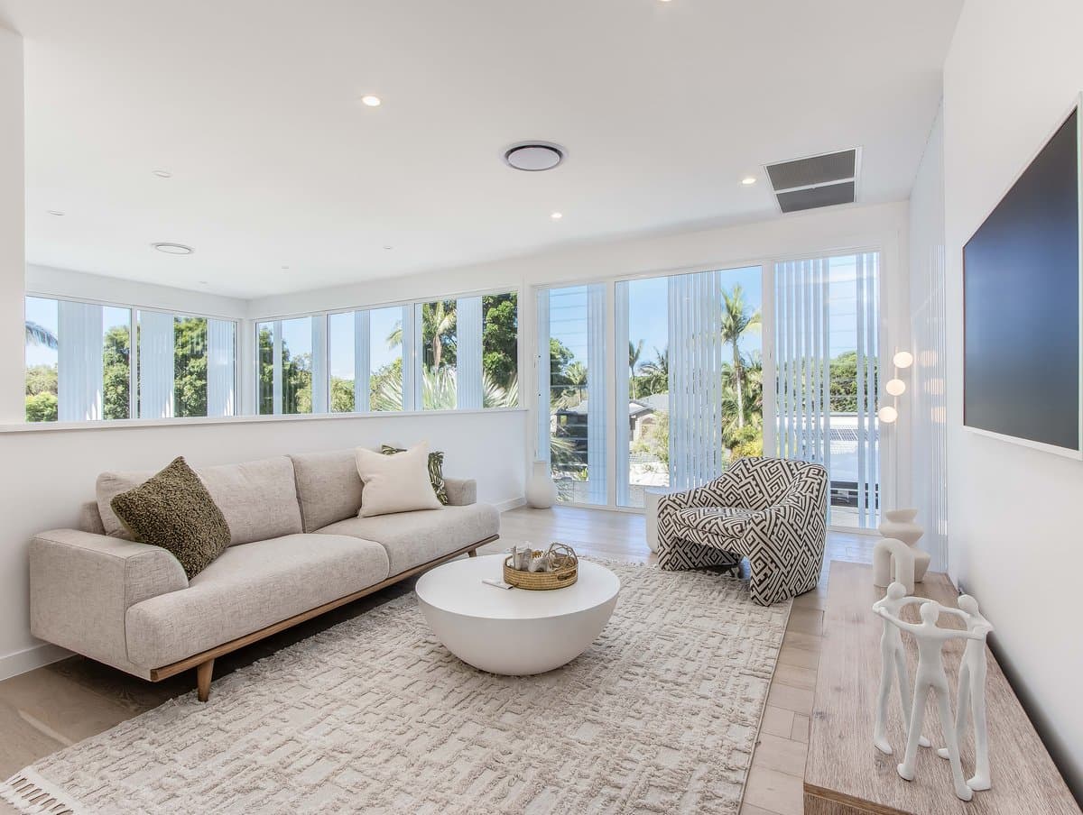 Furnished 3 Bedroom House in Mermaid Waters