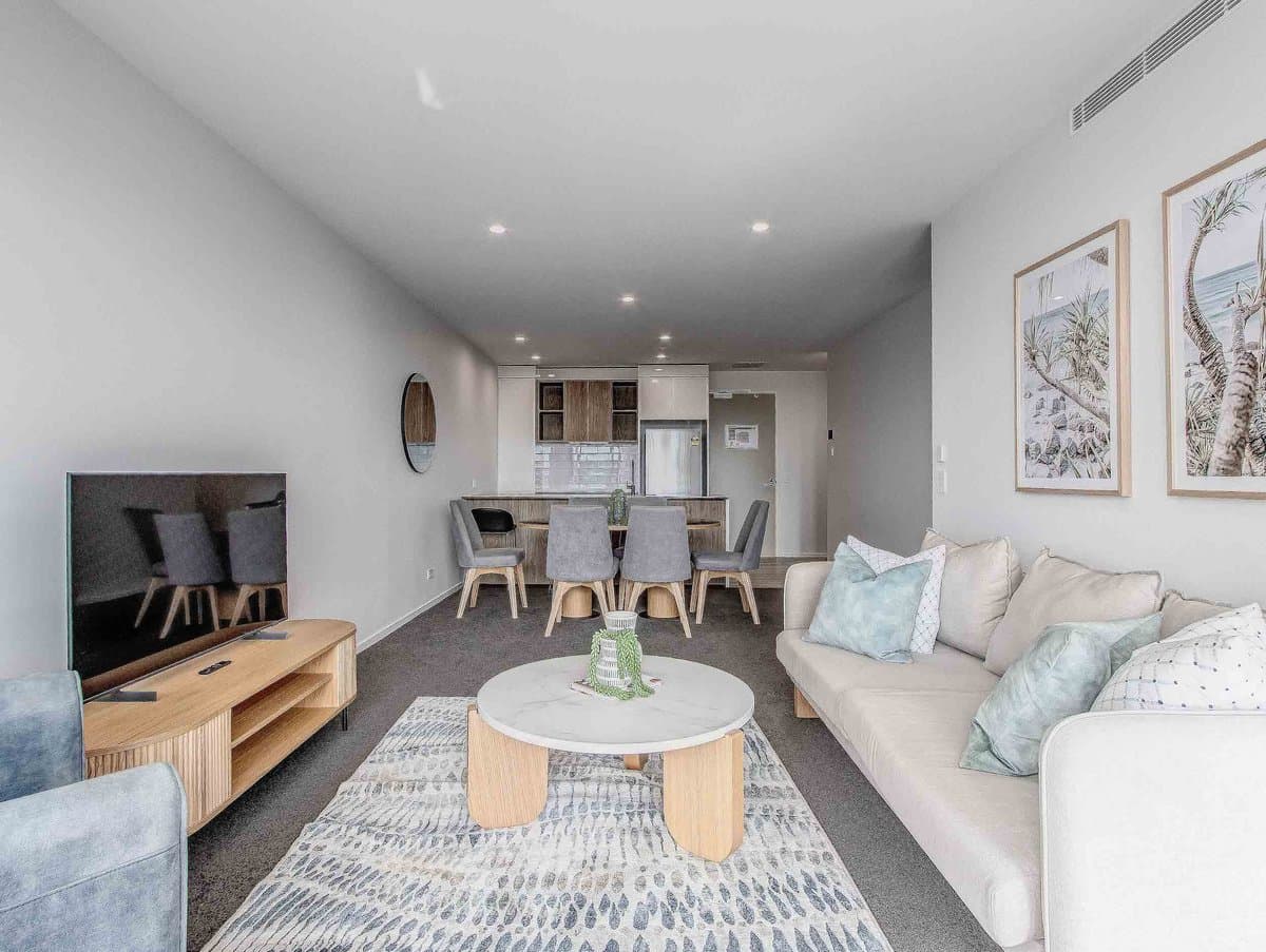 Furnished 2 Bedroom House in Burleigh Heads