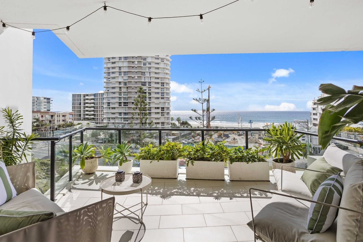 Furnished 3 Bedroom House in Palm Beach