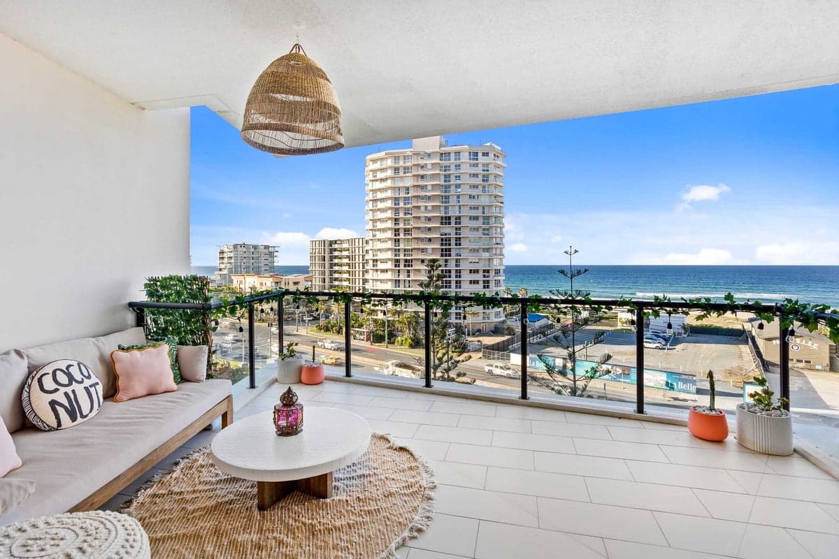 Furnished 3 Bedroom House in Palm Beach