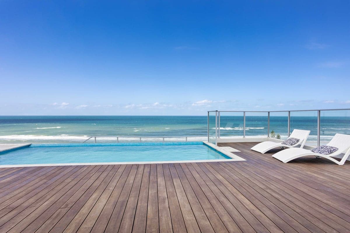 Furnished 2 Bedroom House in Palm Beach