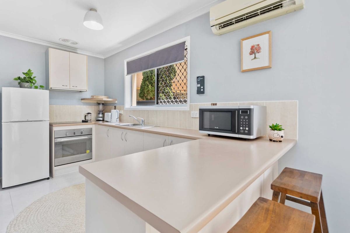 Furnished 2 Bedroom House in Miami