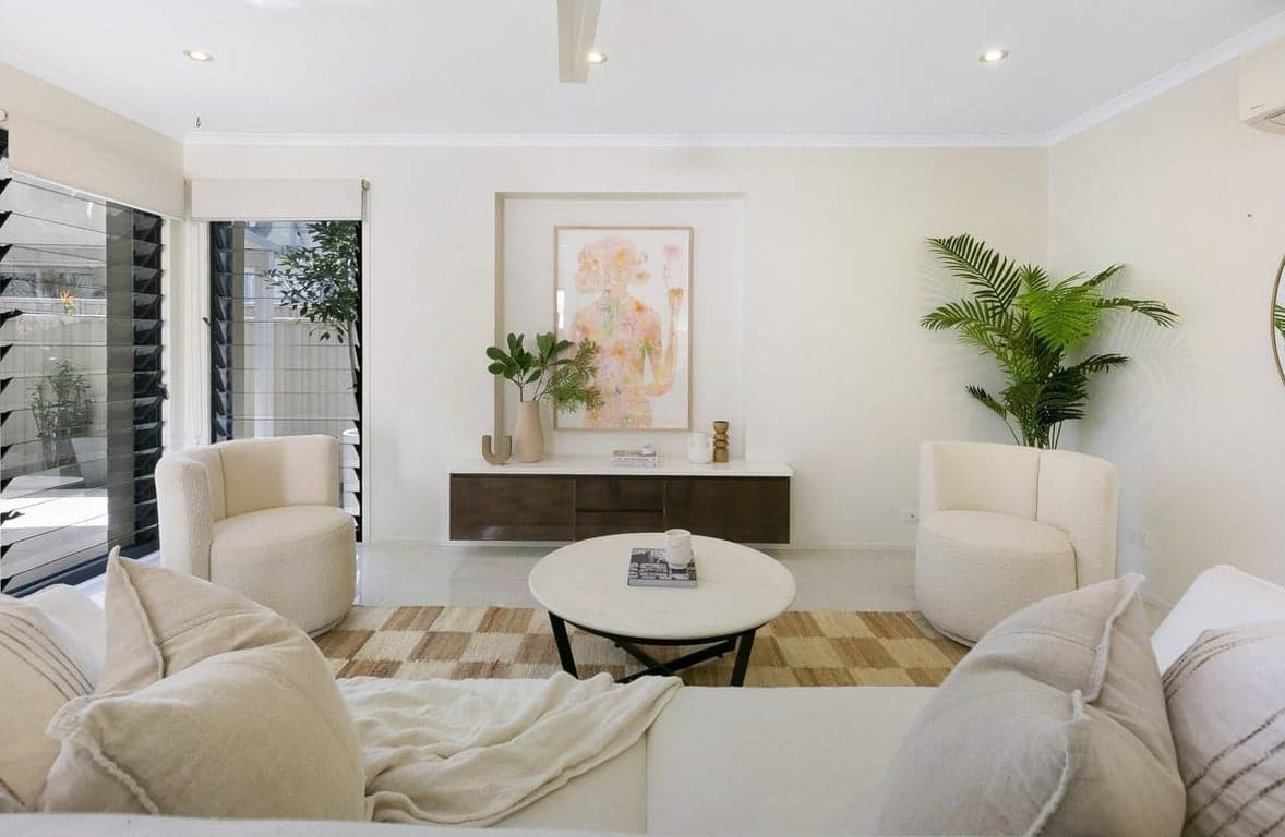 Furnished 4 Bedroom House in Miami