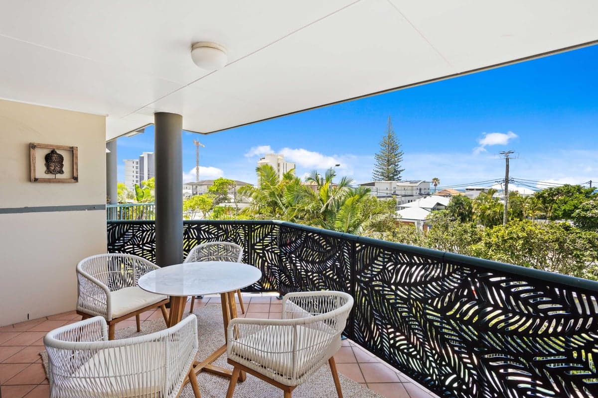 Furnished 2 Bedroom House in Palm Beach