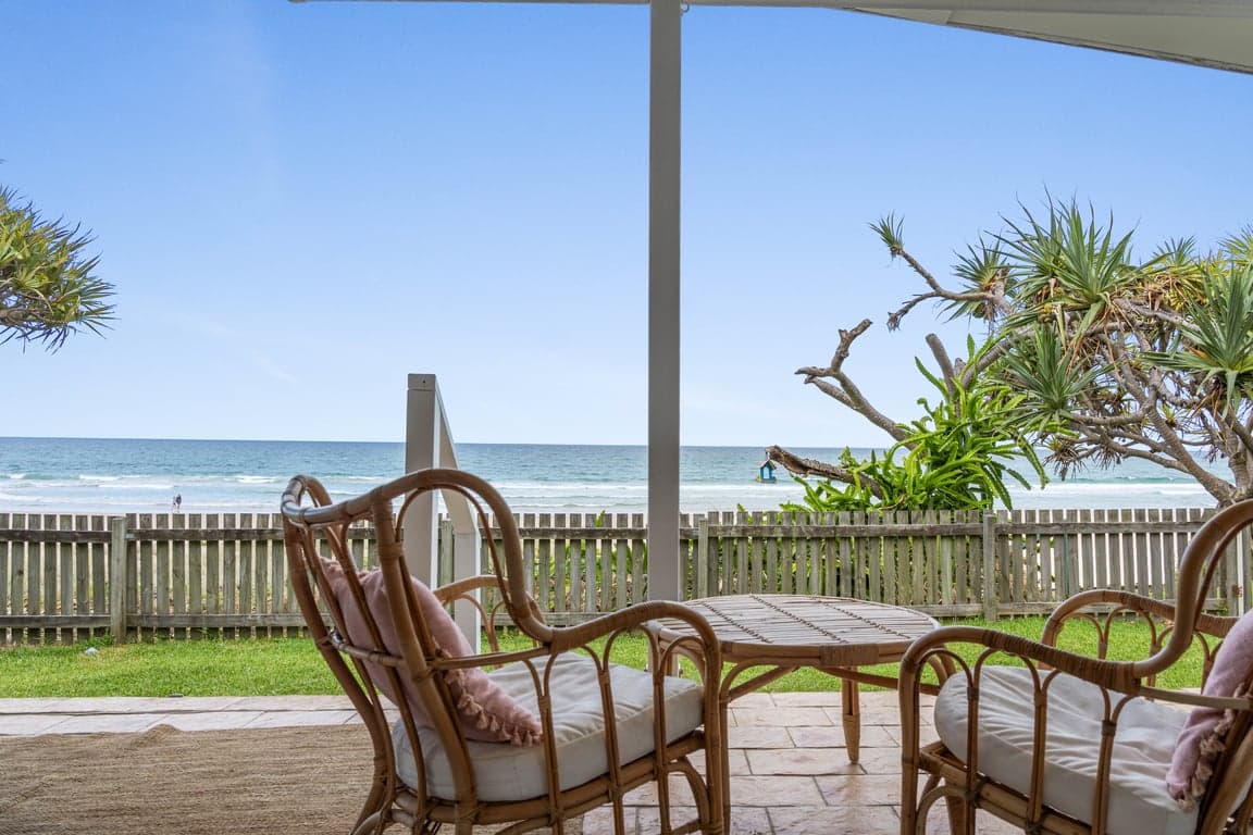 Furnished 3 Bedroom House in Mermaid Beach