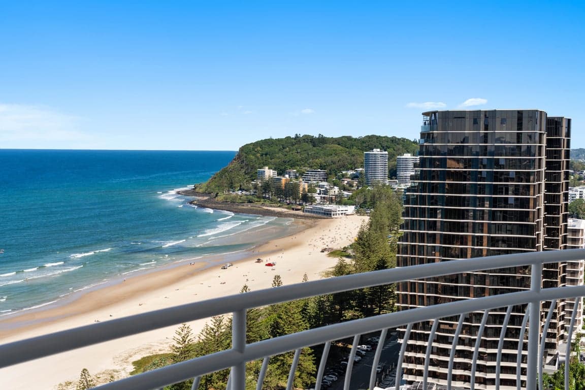 Furnished 3 Bedroom House in Burleigh Heads