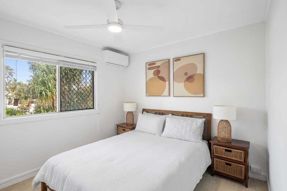 Furnished 2 Bedroom House in Mermaid Beach