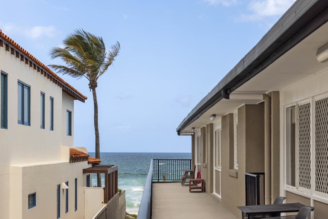 Furnished 2 Bedroom House in Mermaid Beach