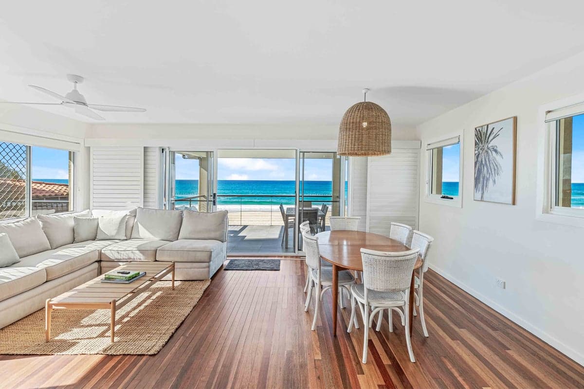 Furnished 3 Bedroom House in Mermaid Beach