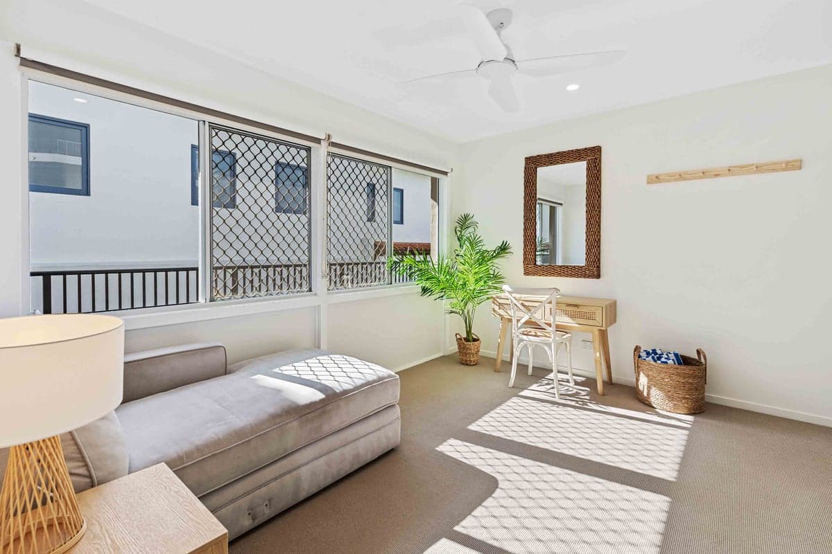 Furnished 3 Bedroom House in Mermaid Beach