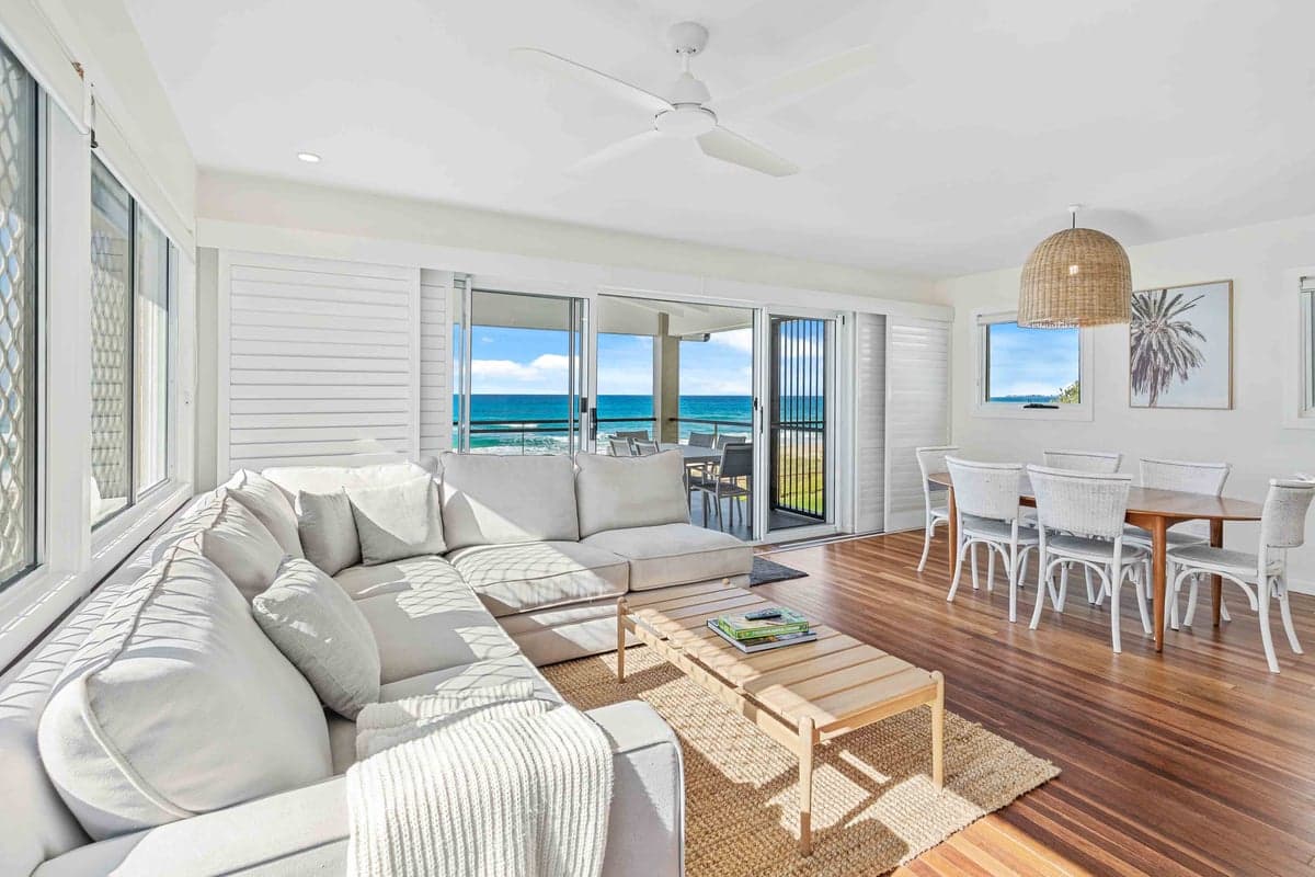 Furnished 3 Bedroom House in Mermaid Beach