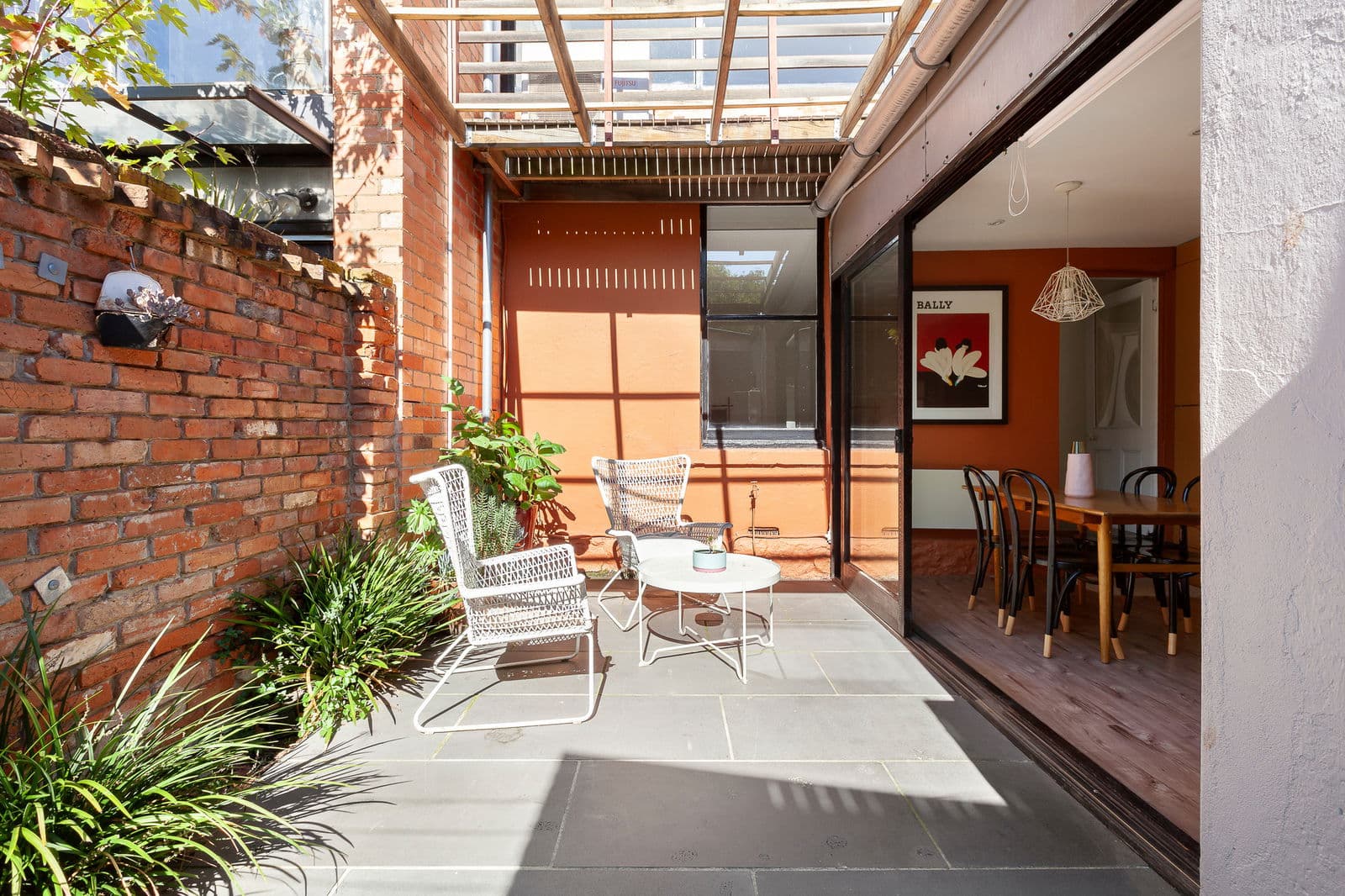 Furnished 2 Bedroom House in Fitzroy