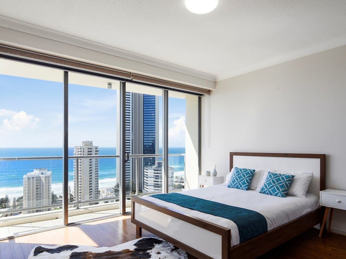 Furnished 3 Bedroom House in Surfers Paradise