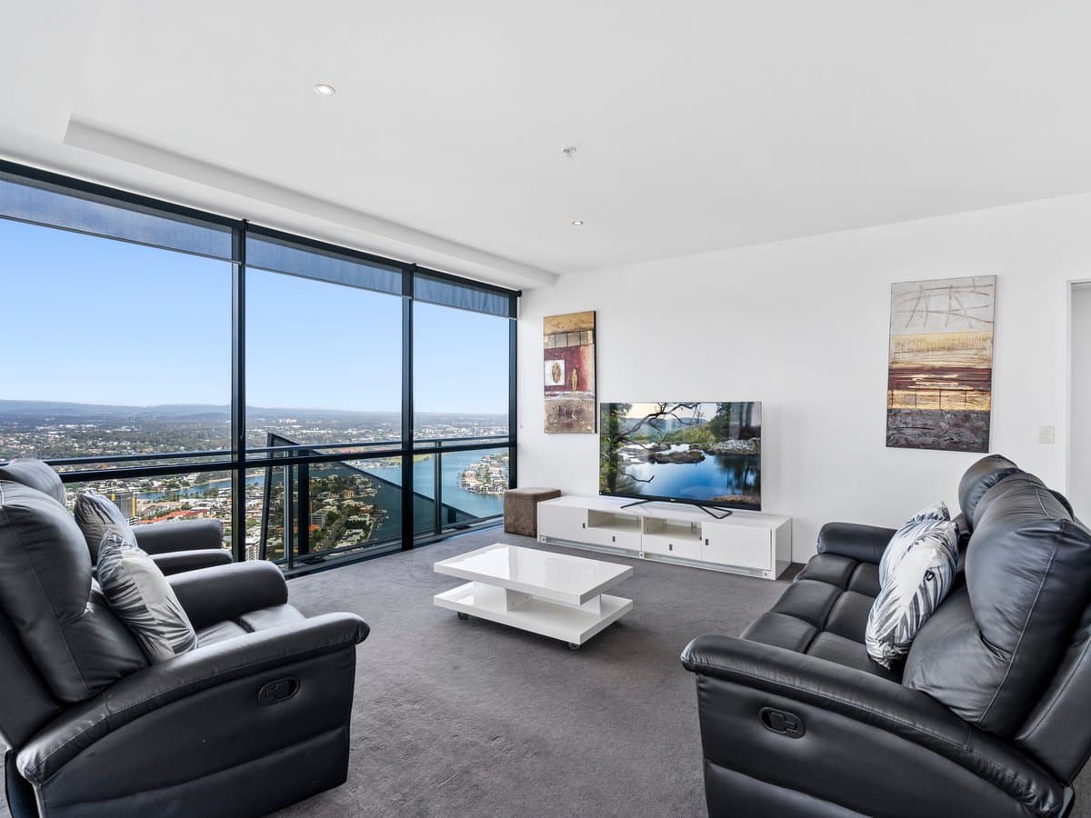 Furnished 1 Bedroom House in Surfers Paradise