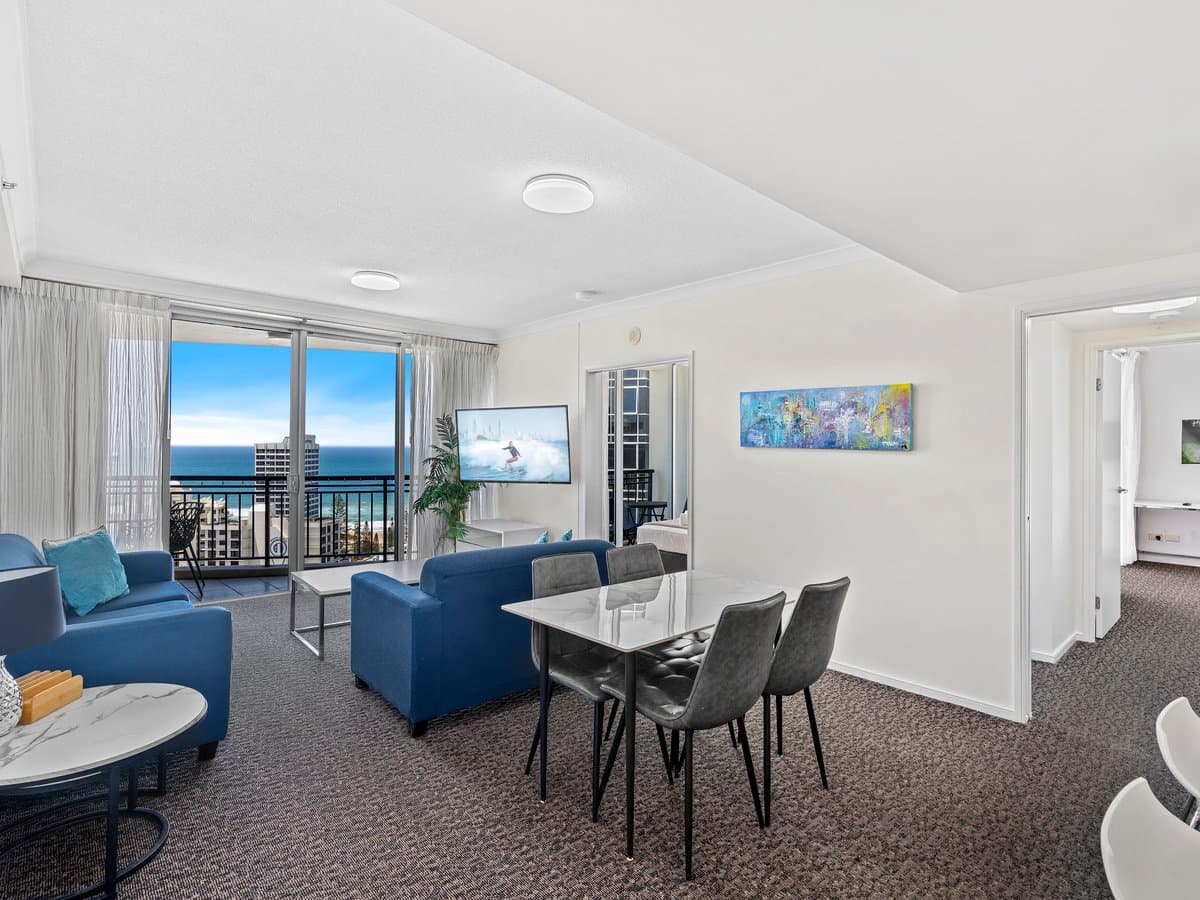 Furnished 2 Bedroom House in Surfers Paradise