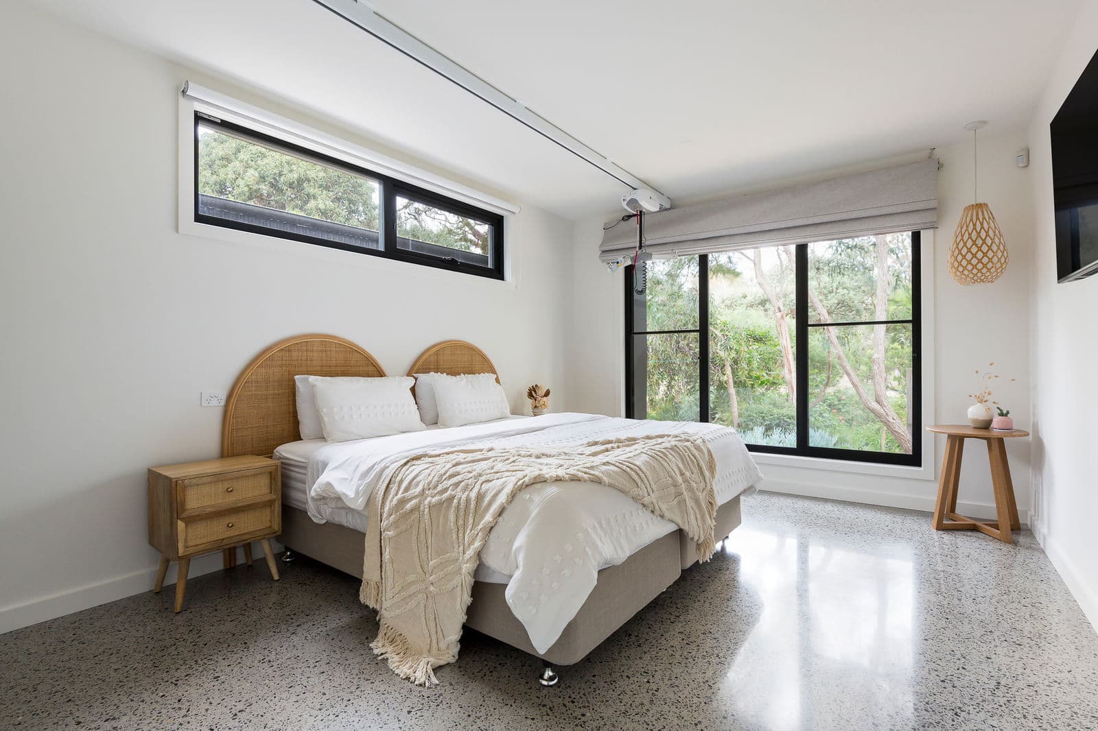 Furnished 5 Bedroom House in Balnarring Beach
