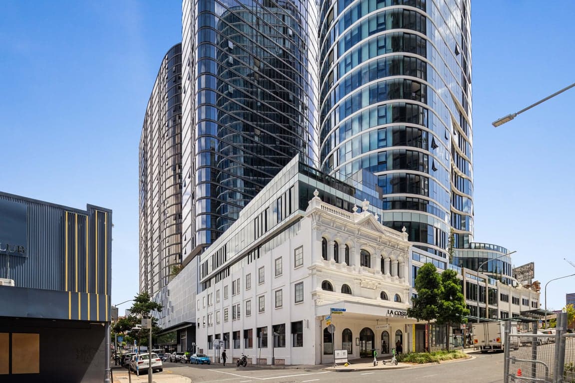 Furnished 2 Bedroom House in Fortitude Valley
