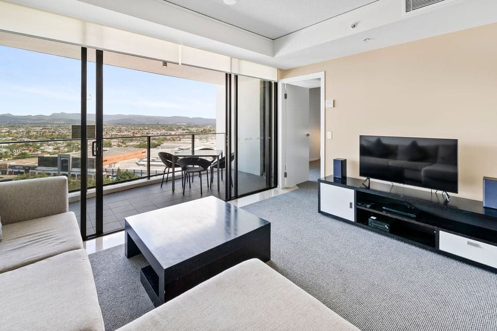 Furnished 1 Bedroom House in Broadbeach