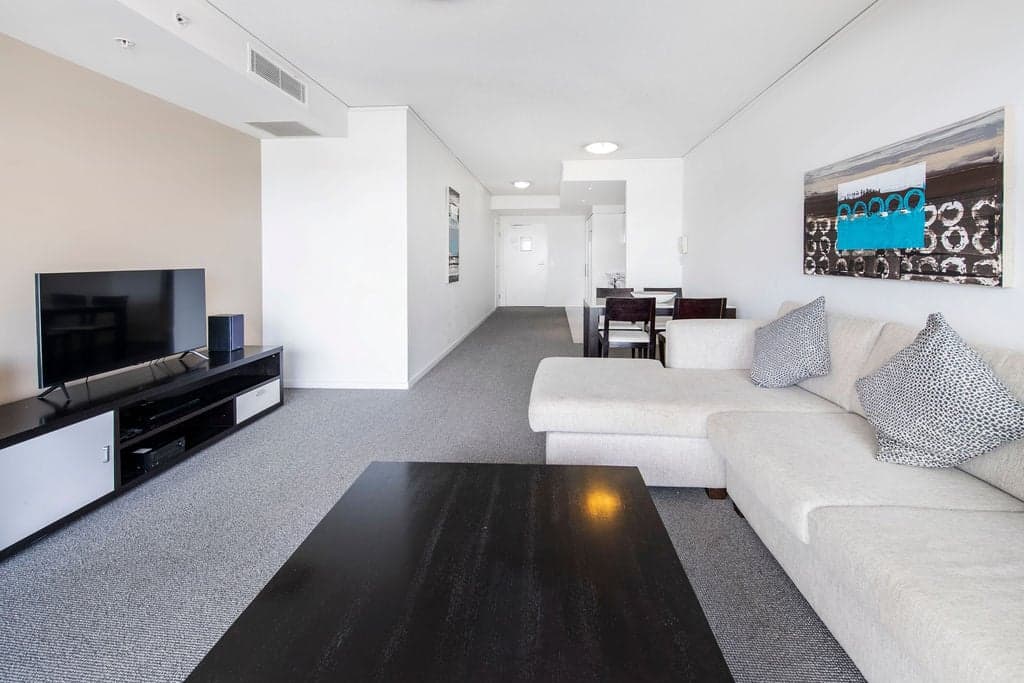 Furnished 1 Bedroom House in Broadbeach
