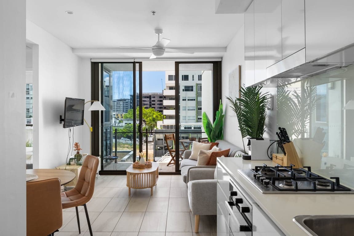 Furnished 2 Bedroom House in Newstead