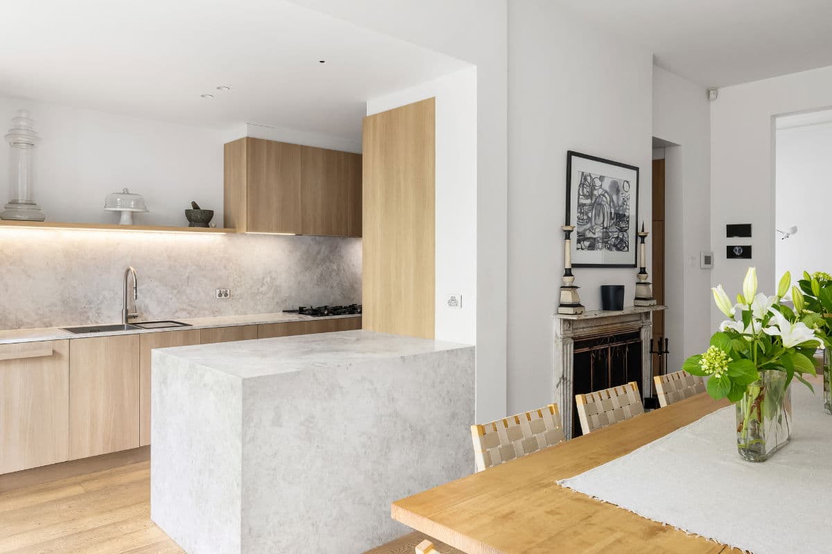 Furnished 3 Bedroom House in South Yarra