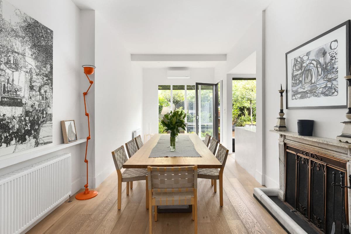Furnished 3 Bedroom House in South Yarra