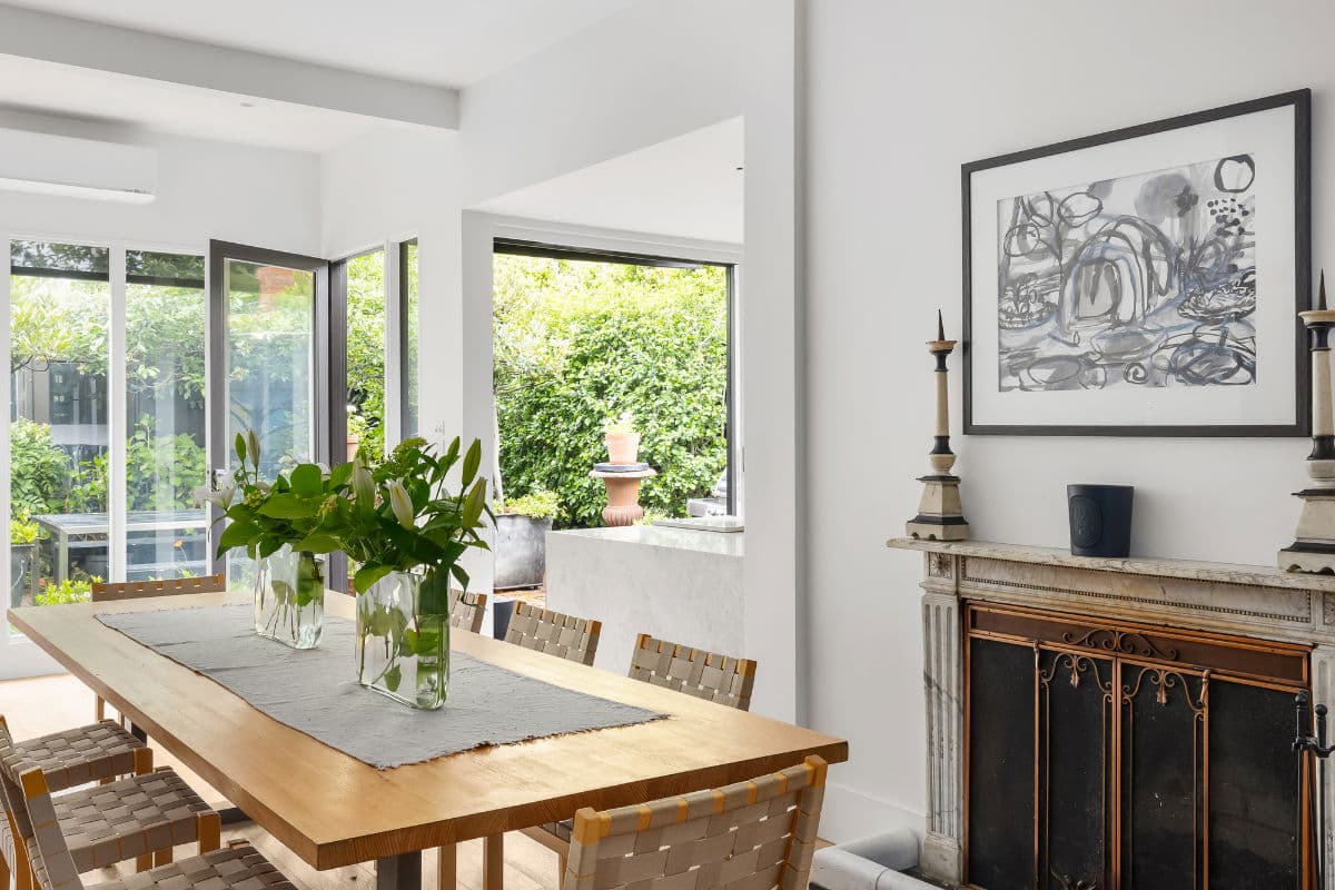 Furnished 3 Bedroom House in South Yarra
