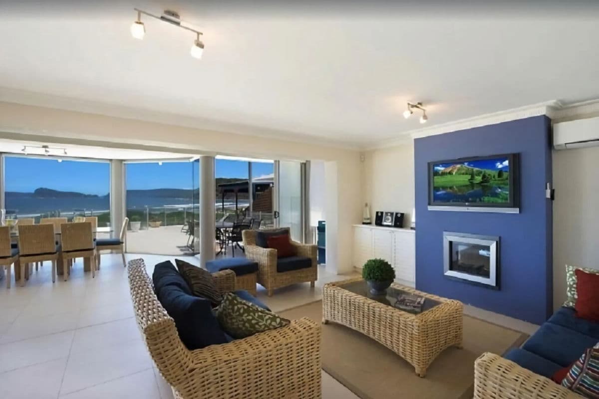 Furnished 5 Bedroom House in Umina Beach