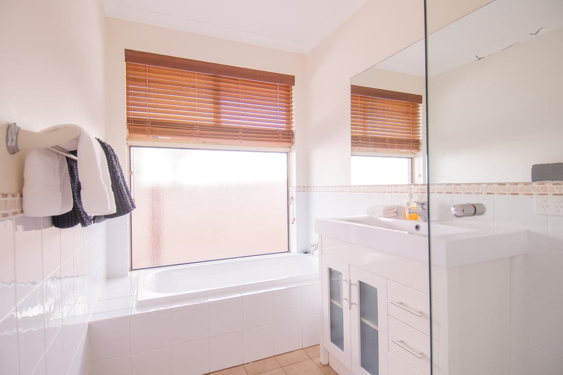 Furnished 4 Bedroom House in Geographe