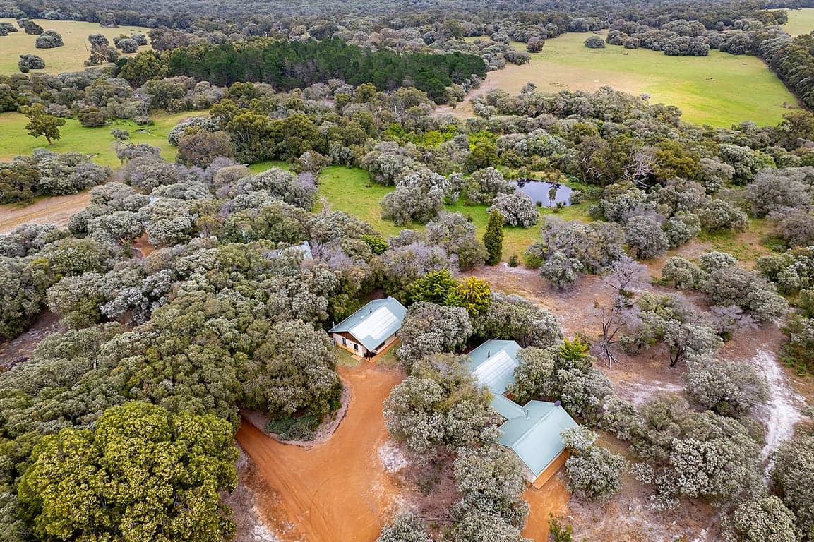 Furnished 2 Bedroom House in Yallingup