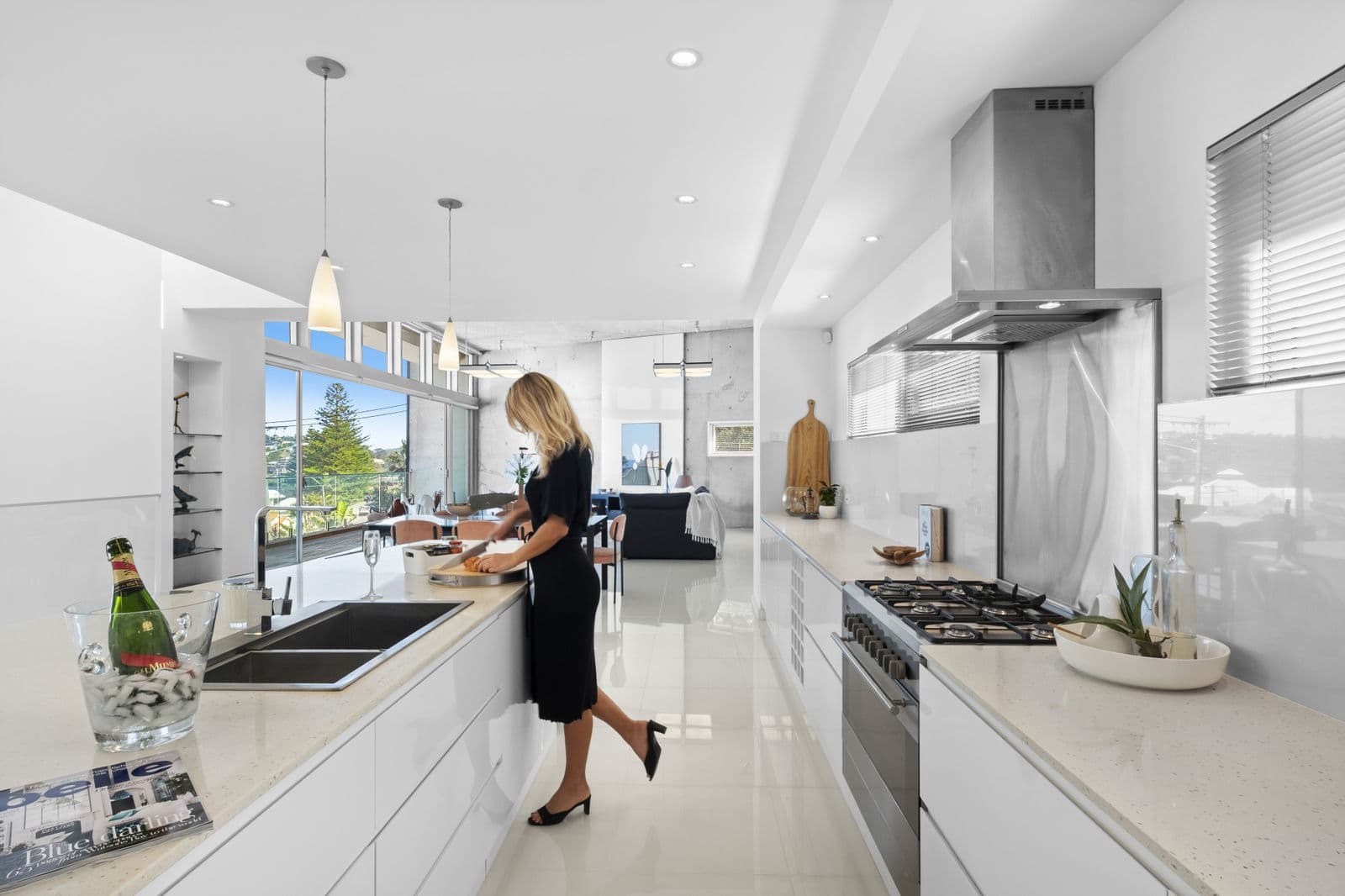 Furnished 4 Bedroom House in Forresters Beach