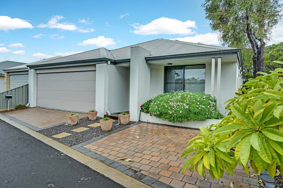 Furnished 4 Bedroom House in Geographe