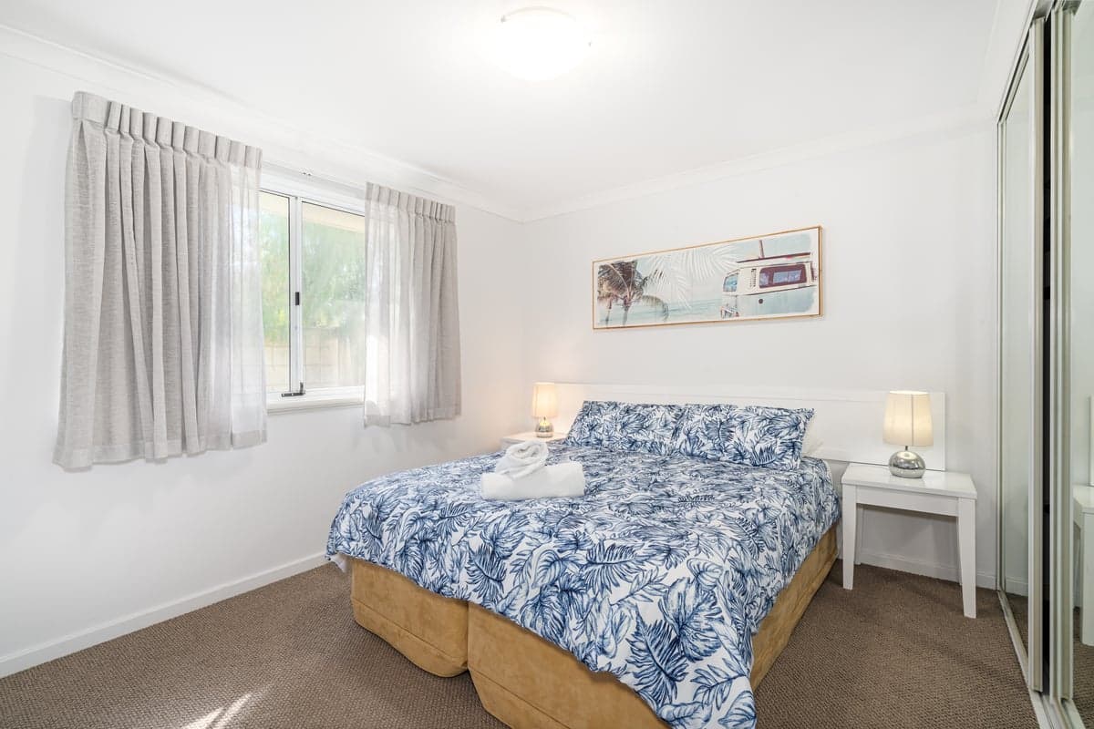 Furnished 2 Bedroom House in Broadwater