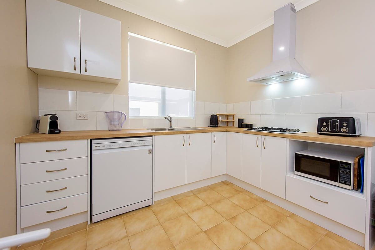 Furnished 2 Bedroom House in Geographe