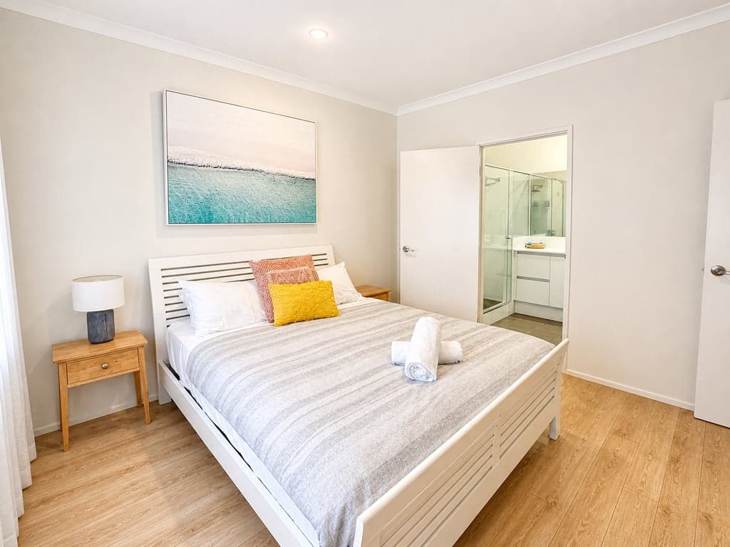 Furnished 3 Bedroom House in Quindalup