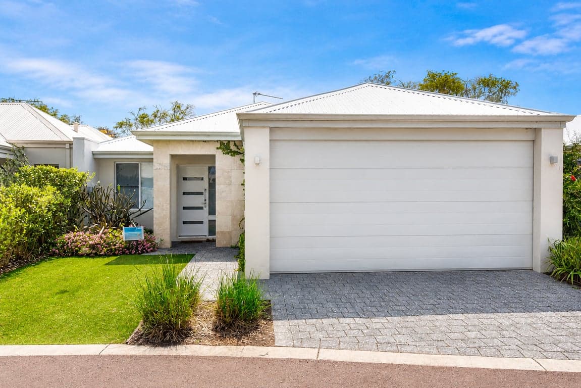 Furnished 3 Bedroom House in Quindalup