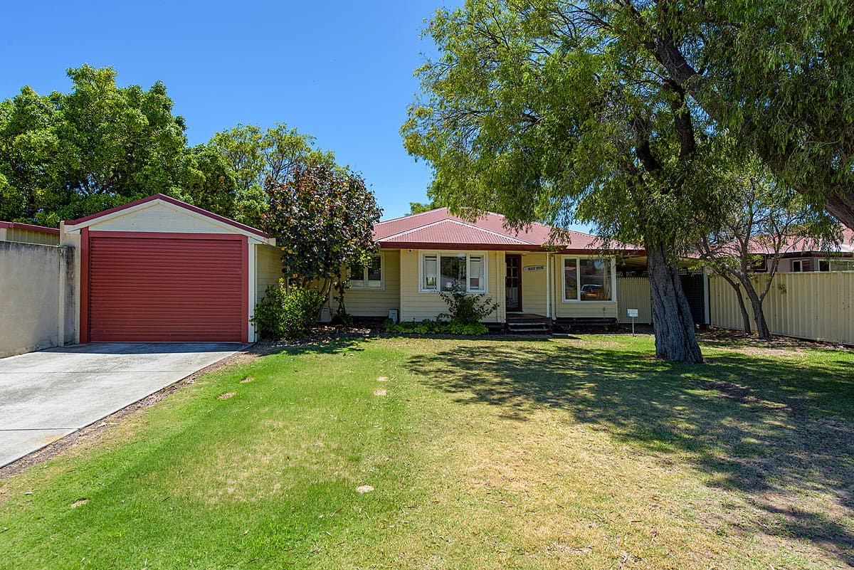 Furnished 3 Bedroom House in Geographe