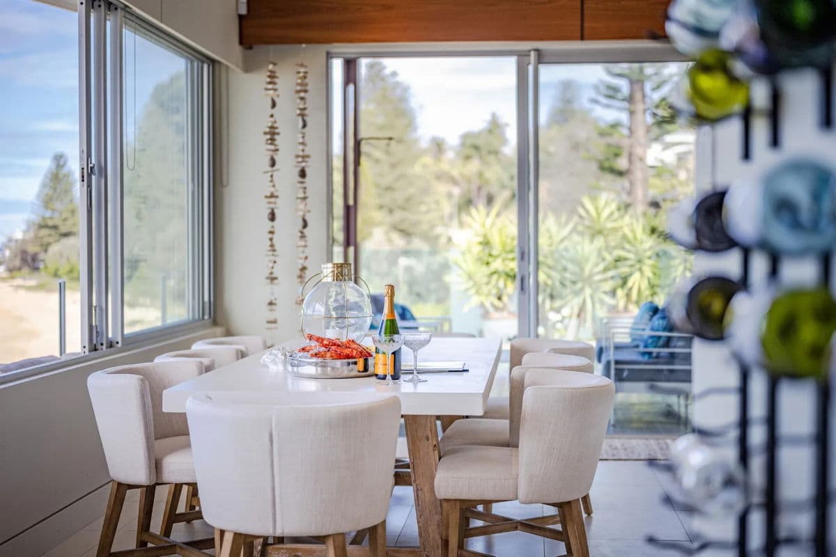 Furnished 5 Bedroom House in Toowoon Bay