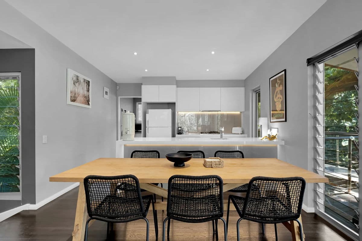 Furnished 3 Bedroom House in MacMasters Beach
