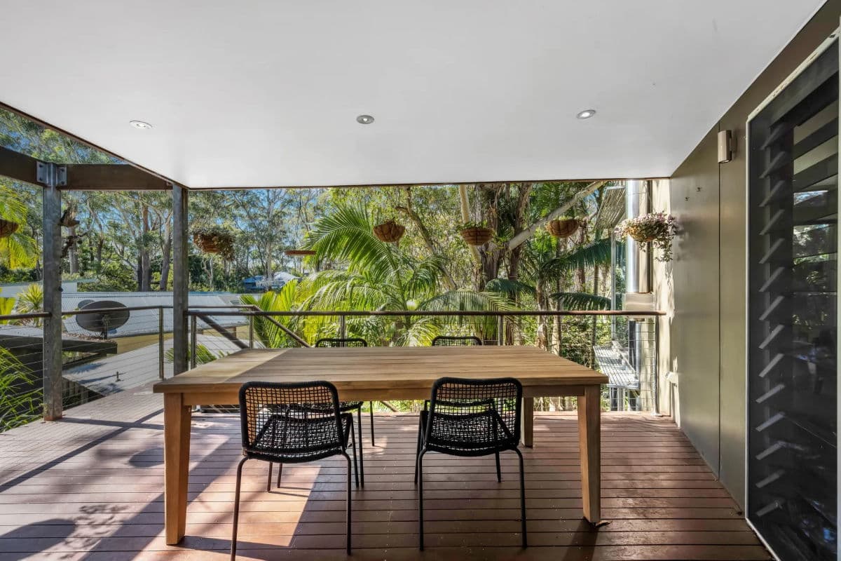 Furnished 3 Bedroom House in MacMasters Beach