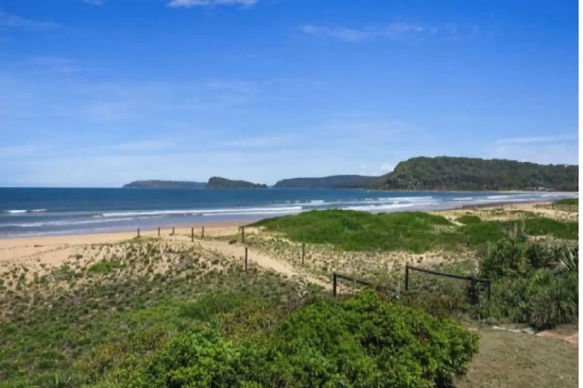 Furnished 3 Bedroom House in Umina Beach