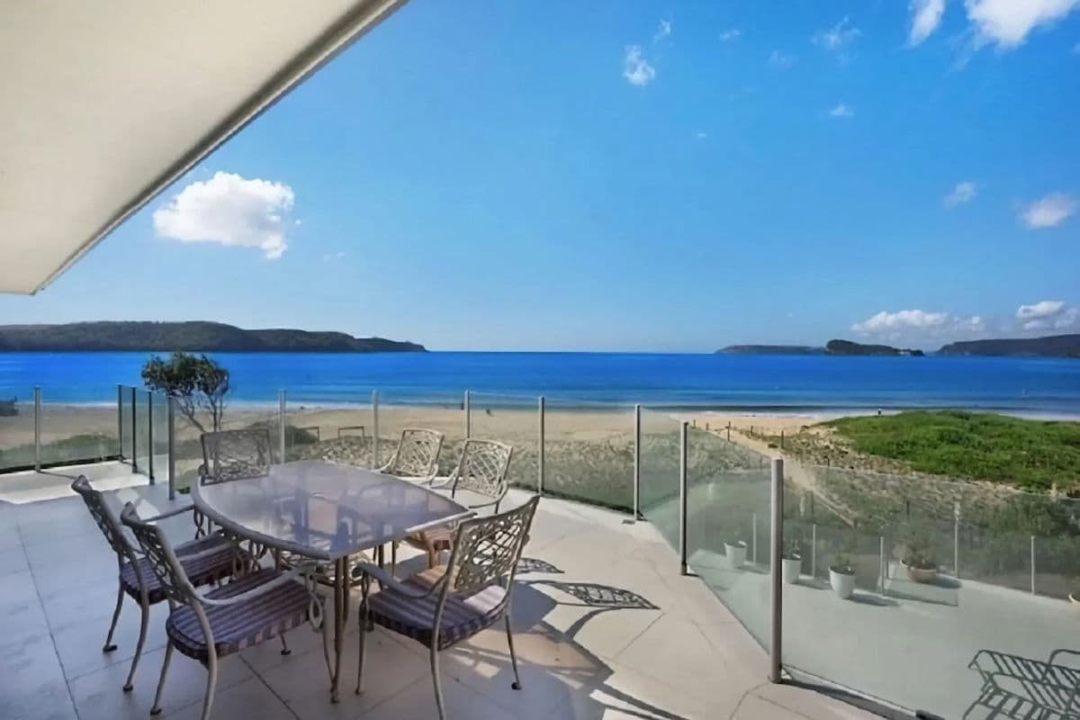 Furnished 3 Bedroom House in Umina Beach