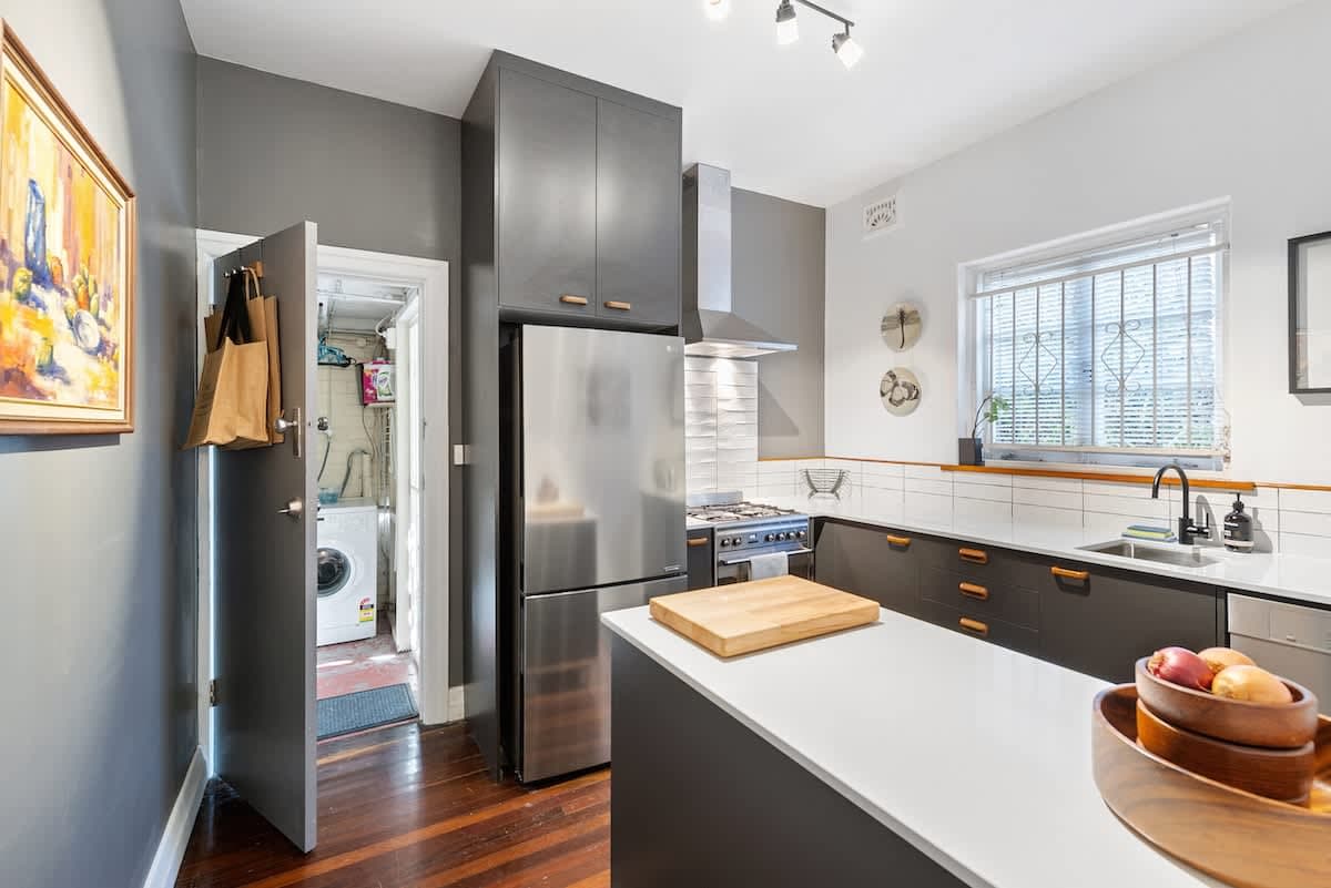 Furnished 2 Bedroom Apartment in New Farm