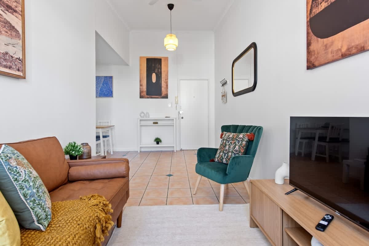 Furnished 2 Bedroom Apartment in New Farm